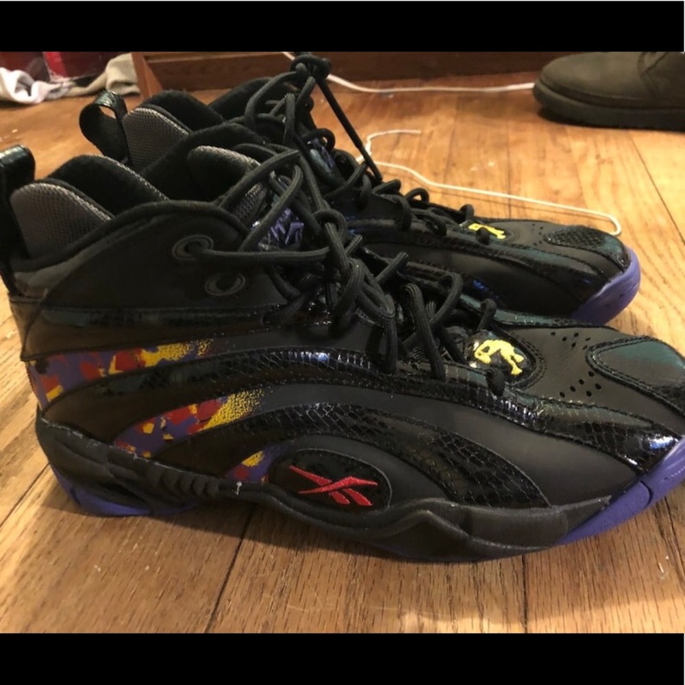 Black Reebok’s size 9.5